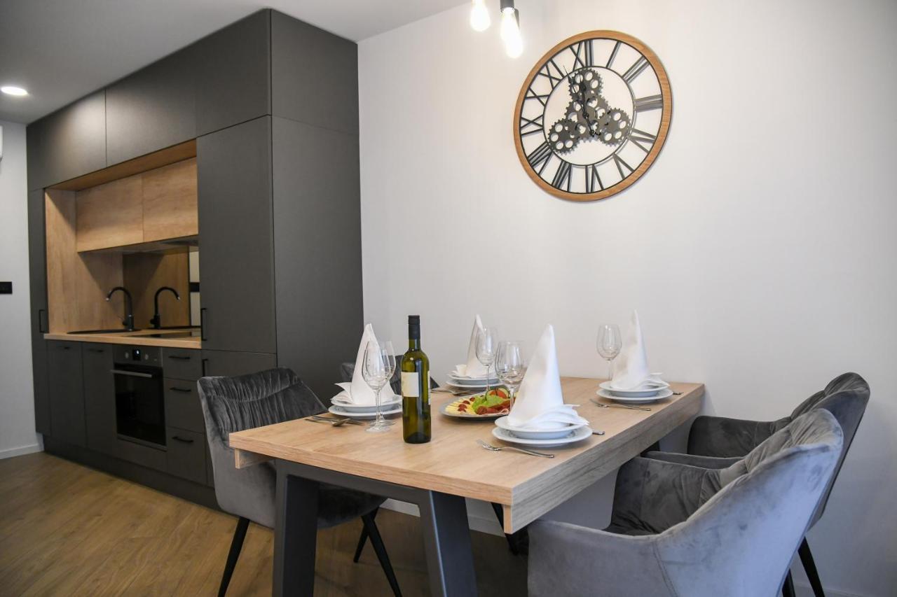 Luxury Apartment Knezovic Сини Екстериор снимка
