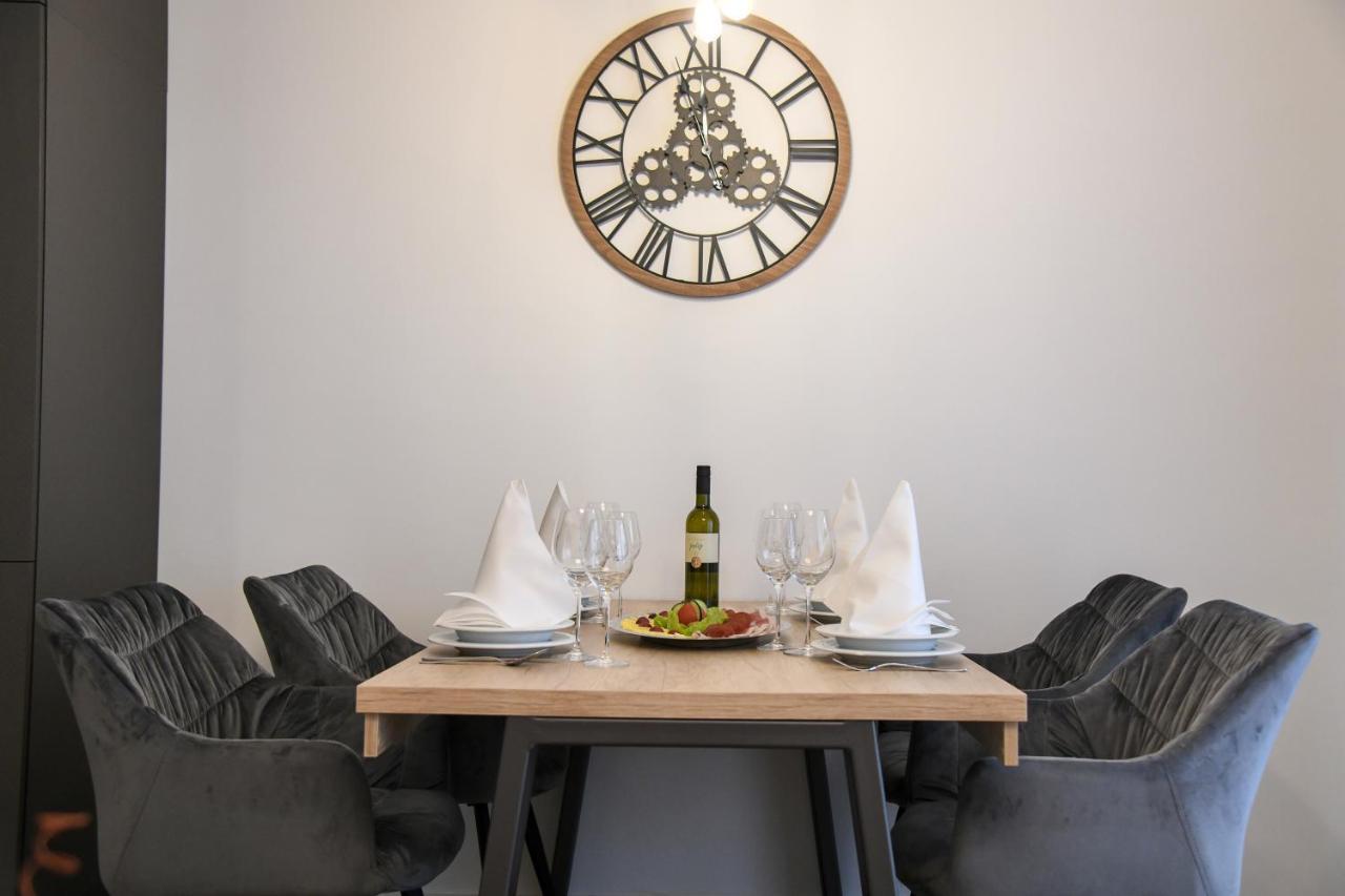 Luxury Apartment Knezovic Сини Екстериор снимка