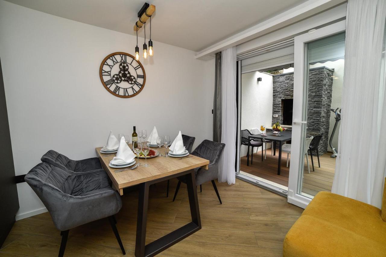 Luxury Apartment Knezovic Сини Екстериор снимка